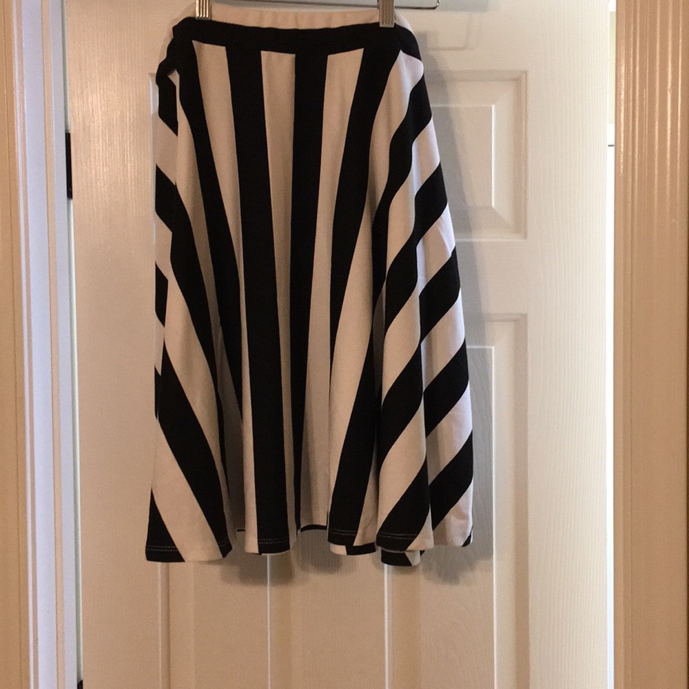 Flare skirt